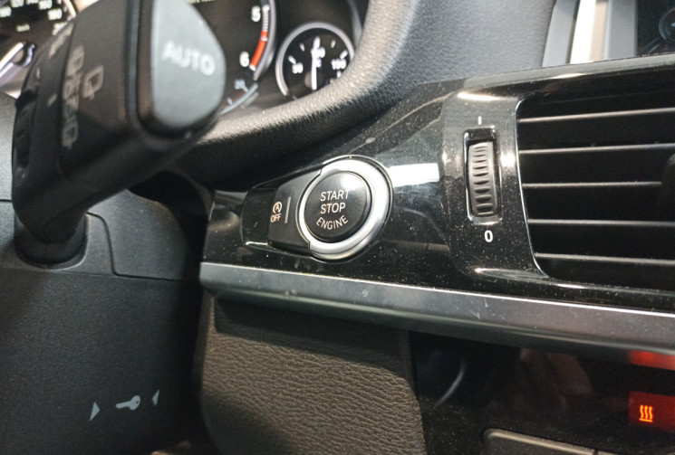 BMW X3 xDrive35dA 313 ch xLine / Entretien complet BMW / suivi à jour