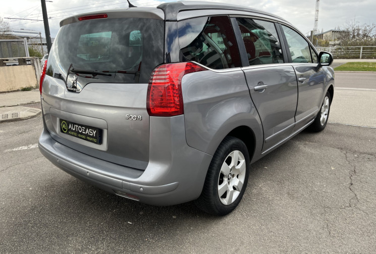 Peugeot 5008 1.6 hdi 120 style