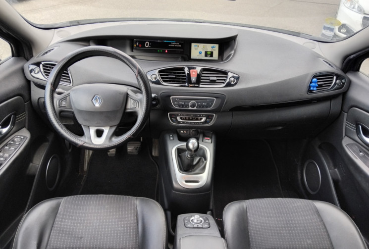 Renault GRAND SCENIC  III 1.6 dCi FAP eco2 130 cv - Siège chauffants 