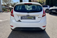 Ford Fiesta V 1.25 82ch Titanium 5p / 1ère Main