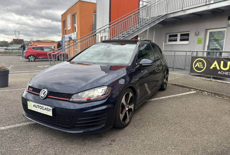 Volkswagen Golf 2.0 TSI 230ch BlueMotion Technology GTI Performance 