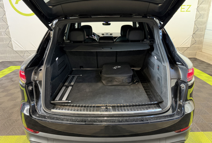 Porsche Cayenne  3.0 V6 462 e-HYBRID - Pack black / PDLS + / Bose / Porsche approved 24 mois 