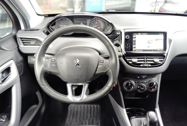 Peugeot 2008 1.2 PureTech 110ch Urban Cross S&S