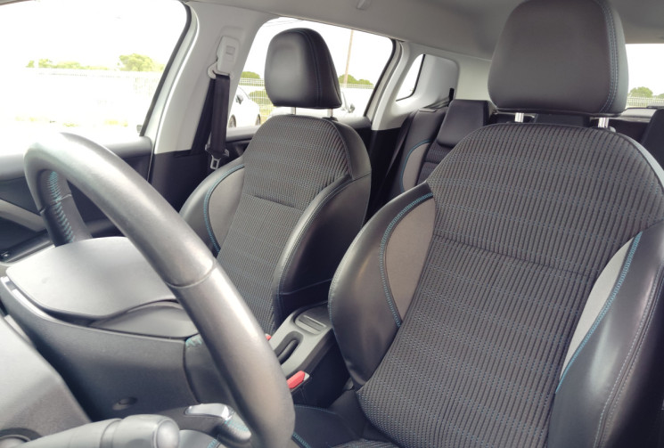 Peugeot 2008 1.2 PureTech 110ch Urban Cross S&S