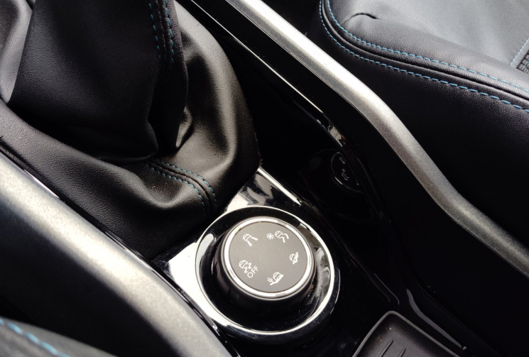 Peugeot 2008 1.2 PureTech 110ch Urban Cross S&S