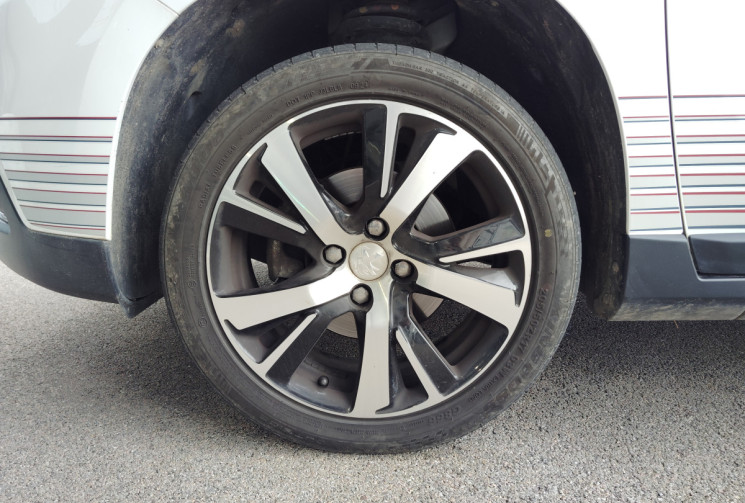 Peugeot 2008 1.2 PureTech 110ch Urban Cross S&S