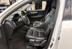 Volvo XC40 B3 2.0 DKG7 163cv