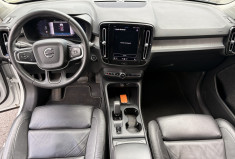 Volvo XC40 B3 2.0 DKG7 163cv