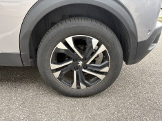 Peugeot 2008 1.5 BlueHDi 130 ch GT Pack EAT8 Historique complet Distribution neuve