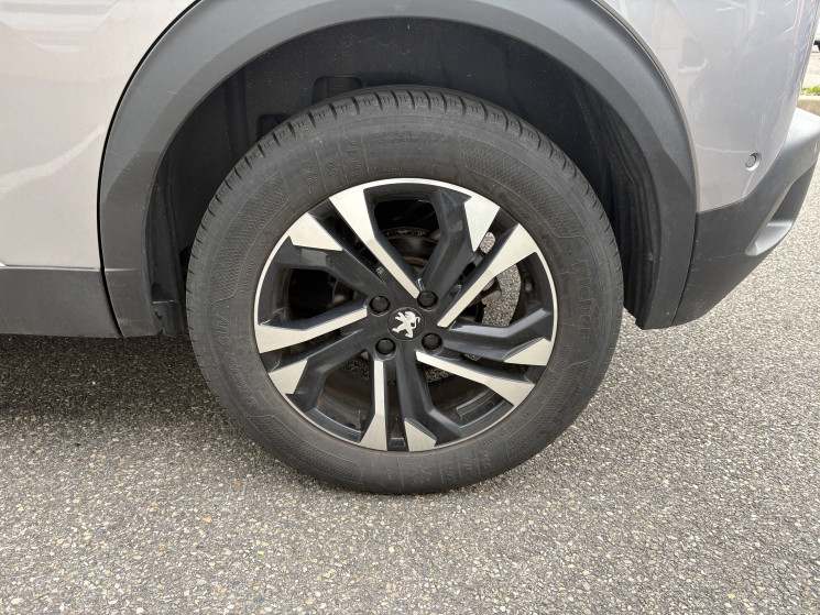 Peugeot 2008 1.5 BlueHDi 130 ch GT Pack EAT8 Historique complet Distribution neuve