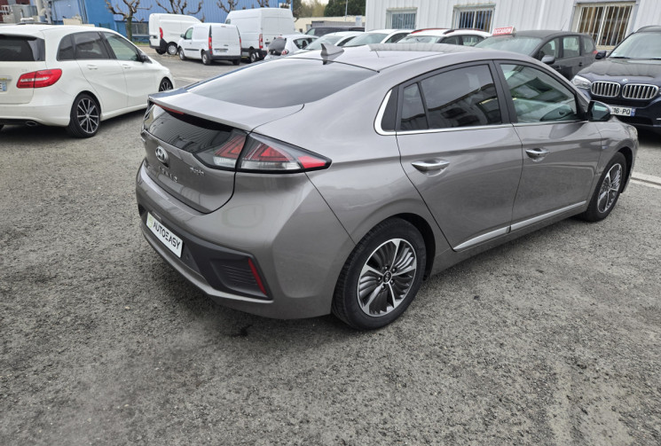 Hyundai Ioniq 1.6 GDI PHEV EXECUTIVE * sièges et volant chauffant * carplay * régulateur adaptatif