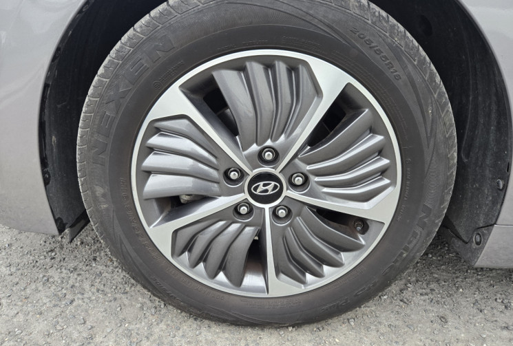 Hyundai Ioniq 1.6 GDI PHEV EXECUTIVE * sièges et volant chauffant * carplay * régulateur adaptatif