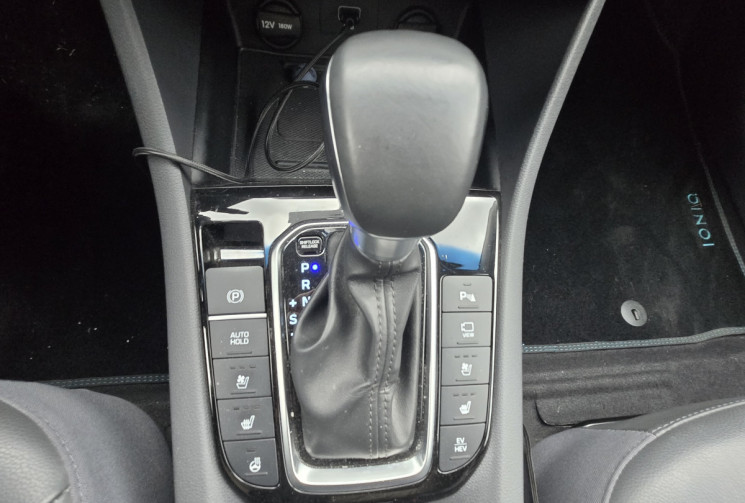 Hyundai Ioniq 1.6 GDI PHEV EXECUTIVE * sièges et volant chauffant * carplay * régulateur adaptatif