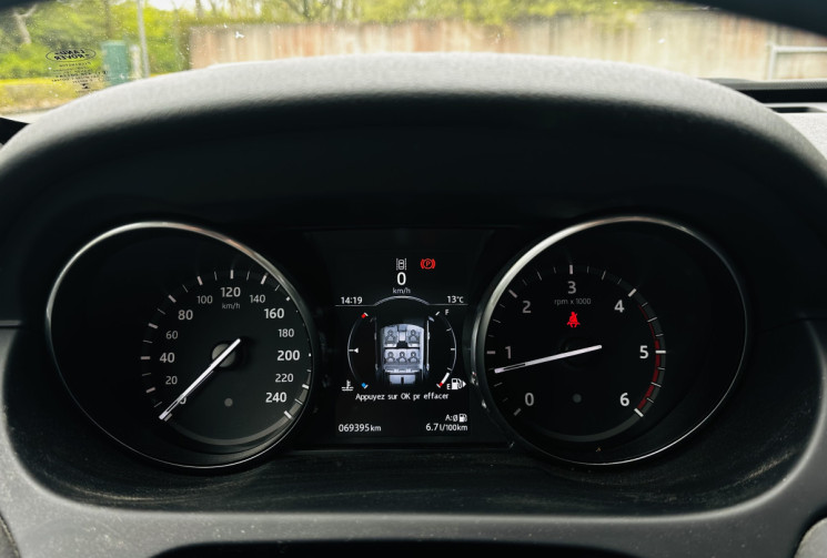 Land-Rover DISCOVERY SPORT 2.0 TD4 180ch AWD HSE Toit pano