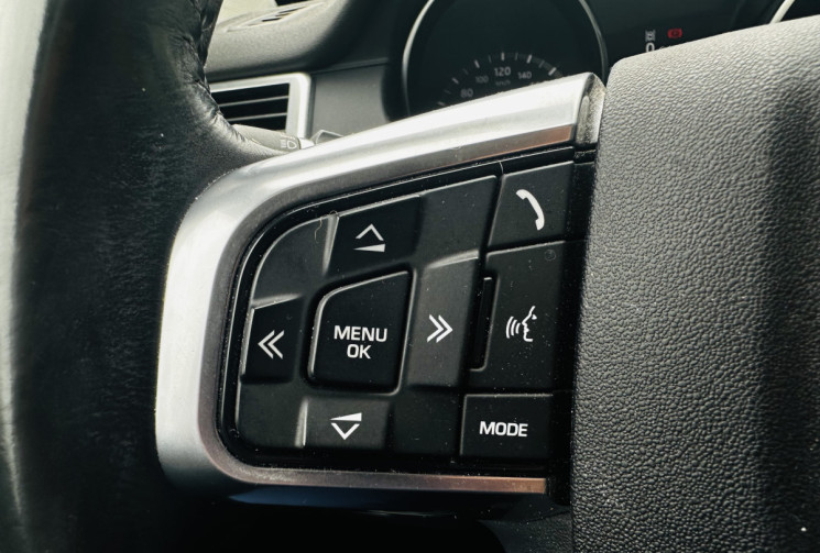 Land-Rover DISCOVERY SPORT 2.0 TD4 180ch AWD HSE Toit pano