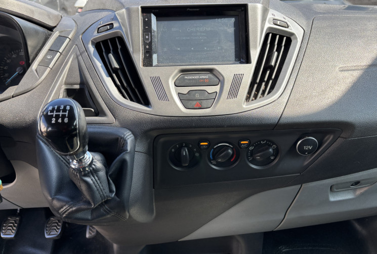 Ford TRANSIT CUSTOM KOMBI 2.0 130 TREND BUSINESS 8 PLACES