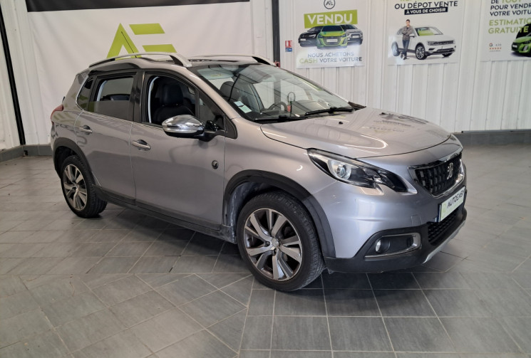 Peugeot 2008 1.2 PureTech 110 Crossway - TOIT PANO - CAMERA - ENTRETIEN SUIVI - DISTRI OK -