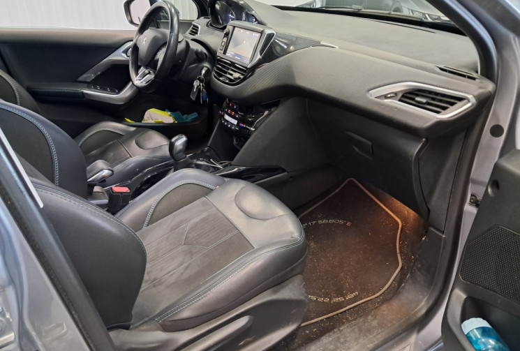 Peugeot 2008 1.2 PureTech 110 Crossway - TOIT PANO - CAMERA - ENTRETIEN SUIVI - DISTRI OK -