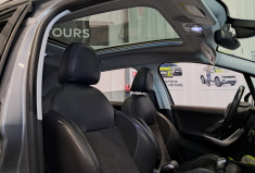 Peugeot 2008 1.2 PureTech 110 Crossway - TOIT PANO - CAMERA - ENTRETIEN SUIVI - DISTRI OK -
