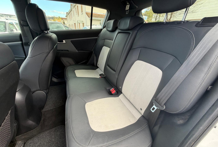 Kia Sportage 1.6 GDI / 135 CH / REVELATION 