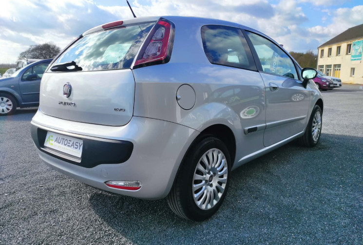 FIAT Punto EVO 1.3 JTD 75 CH 3 PORTES CLIM