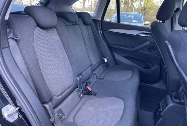 BMW X1 18D 2.0 Xdrive 150 Ch *Toit Pano Ouvrant*Caméra de recul*Radar Av et Ar