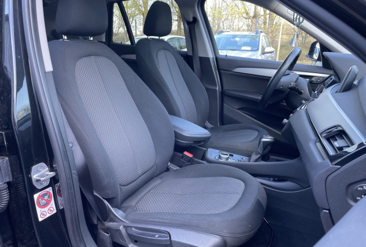 BMW X1 18D 2.0 Xdrive 150 Ch *Toit Pano Ouvrant*Caméra de recul*Radar Av et Ar