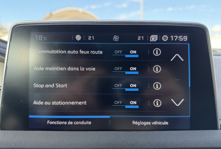Peugeot 3008 1.5 Blue HDI 130 Allure Business EAT8