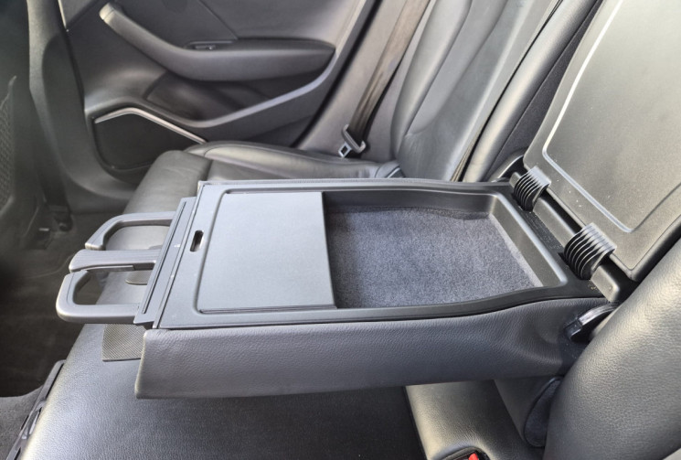 Audi A3 .SERIE 3 SPORTBACK QUATTRO 2.0 TDi 16V FAP S-TRONUC 6 184 CV * CARNET COMPLET * TOIT OUVRANT