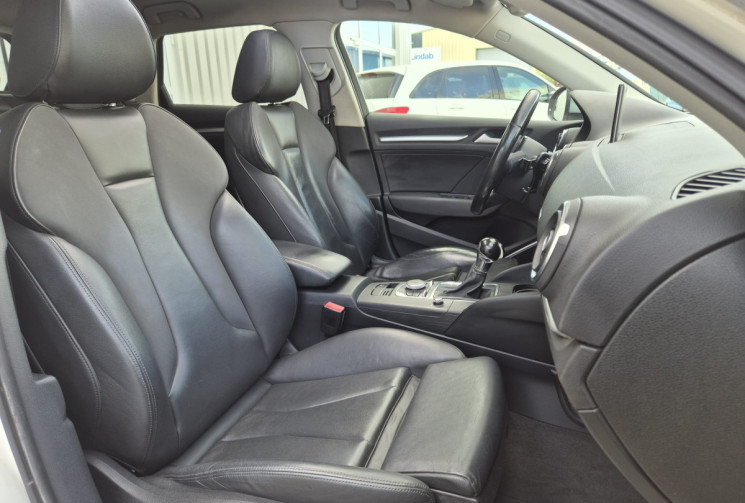 Audi A3 SPORTBACK QUATTRO 2.0 TDi  S-TRONIC 6 184 CV * CARNET COMPLET * TOIT OUVRANT