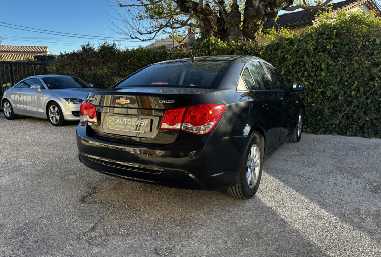Chevrolet CRUZE 1.7 VCDi LTZ S&S 5p