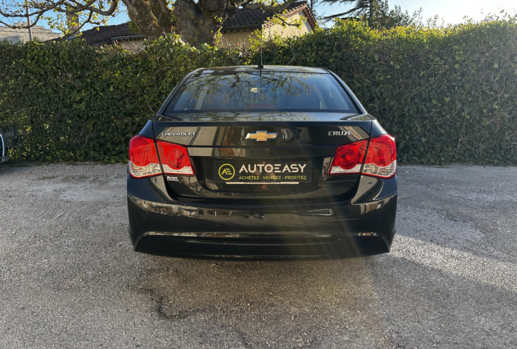 Chevrolet CRUZE 1.7 VCDi LTZ S&S 5p