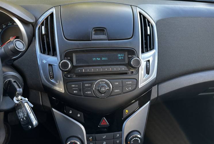 Chevrolet CRUZE 1.7 VCDi LTZ S&S 5p