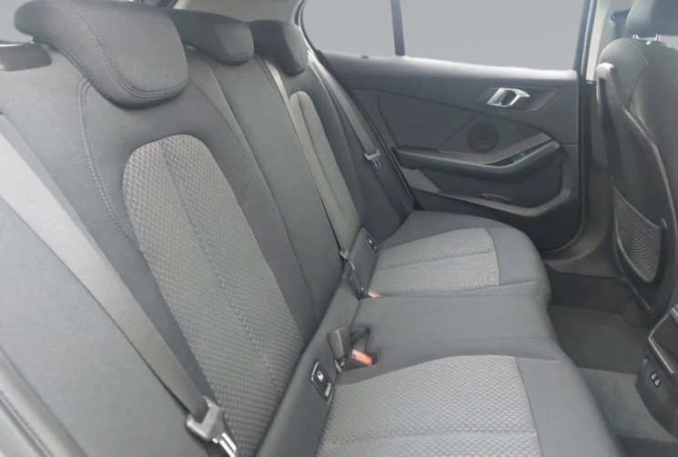 BMW Série 1 116d - BVA F40 Business Design