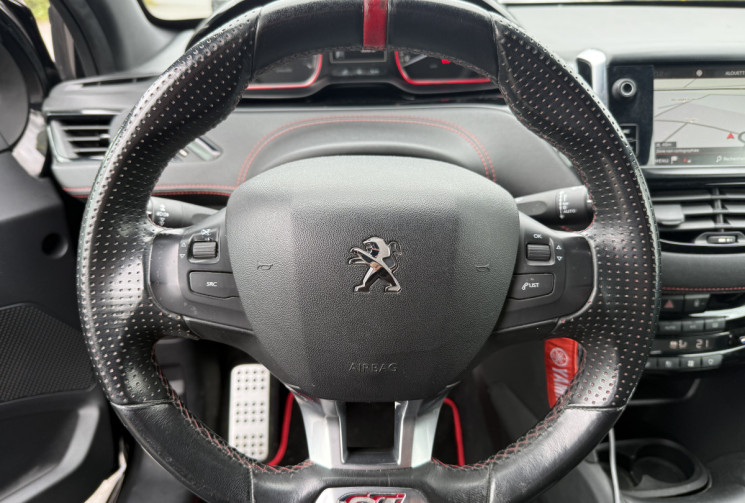Peugeot 208 1.6 THP 208ch GTi by Peugeot Sport S&S 3p BPS
