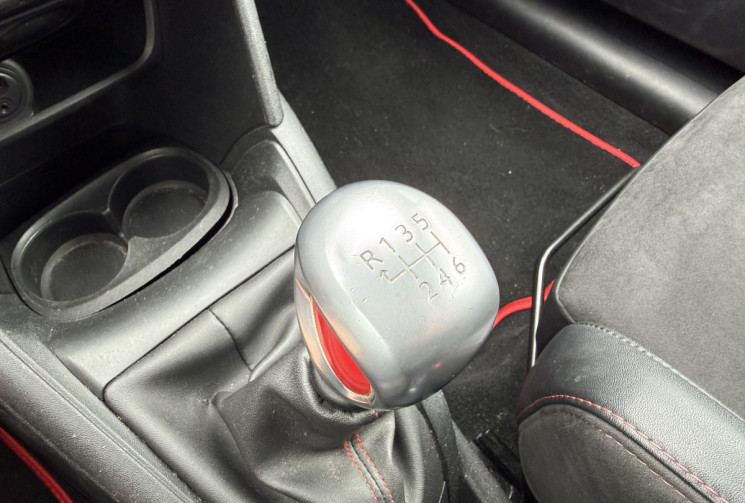 Peugeot 208 1.6 THP 208ch GTi by Peugeot Sport S&S 3p BPS