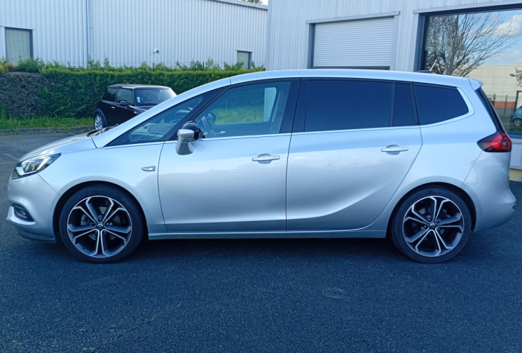 Opel ZAFIRA TOURER  Tourer 1.6 CDTI 135cv Cosmo *7 Places *Attelage