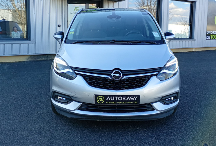 Opel ZAFIRA TOURER  Tourer 1.6 CDTI 135cv Cosmo *7 Places *Attelage