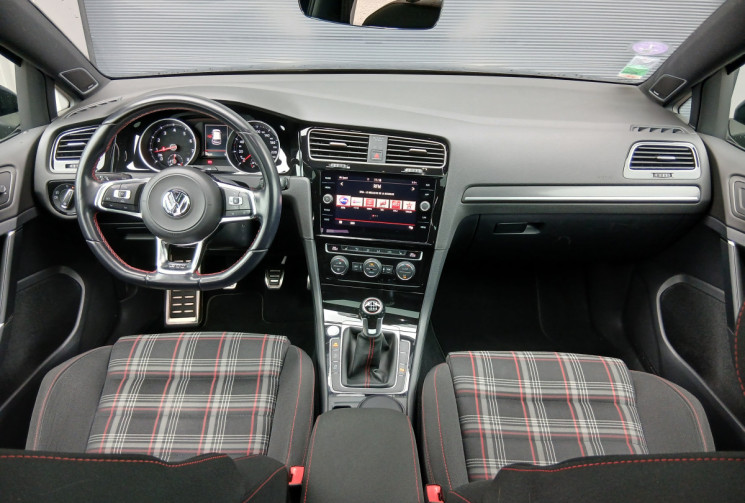 Volkswagen Golf GTI  Phase 2  2.0 TFSi  230 cv