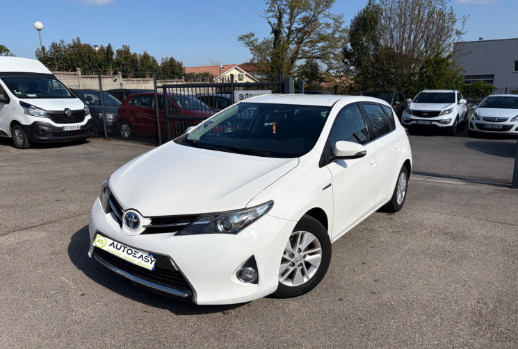 Toyota AURIS 1.8 / 136 CH / DYNAMIC