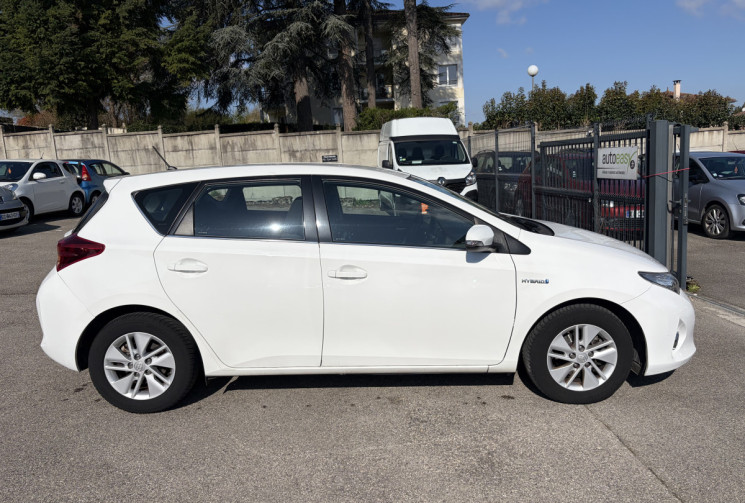 Toyota AURIS 1.8 / 136 CH / DYNAMIC