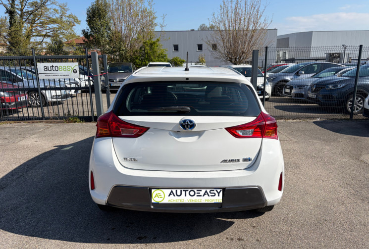 Toyota AURIS 1.8 / 136 CH / DYNAMIC