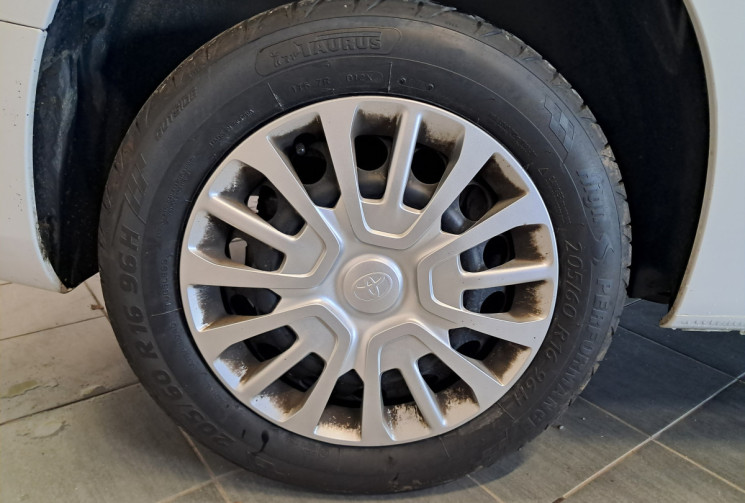 Toyota PROACE City Medium 100 D-4D BVM6 Business CAMERA  - TVA   - 1ERE MAIN - 