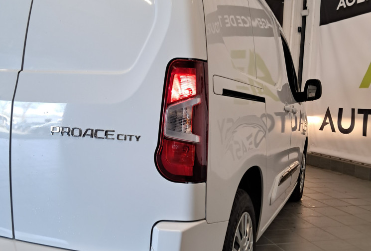 Toyota PROACE City Medium 100 D-4D BVM6 Business CAMERA  - TVA   - 1ERE MAIN - 