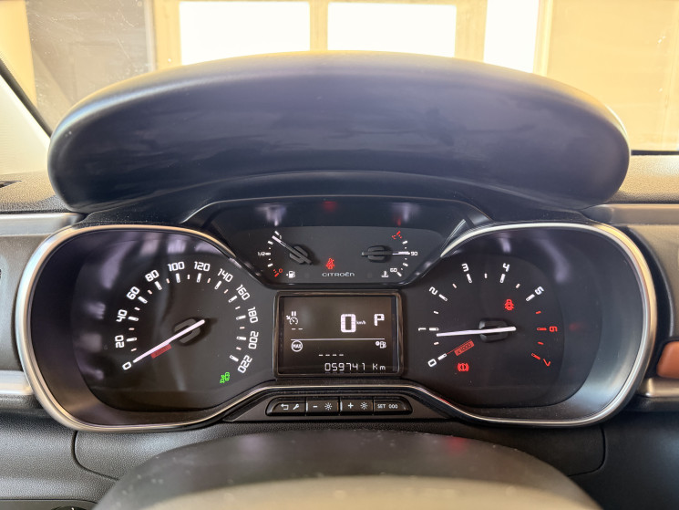 Citroën C3 1.2 PURETECH EAT6 110 / 1ERE MAIN / SHINE / DISTRIBUTION A JOUR 