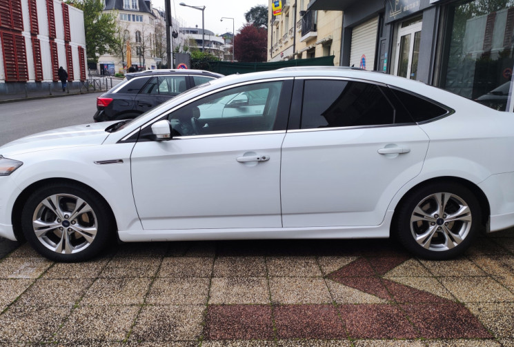Ford MONDEO  IV Phase 2 / 2.0 TDCi FAP 140 cv / PLATINIUM / SUIVI FORD