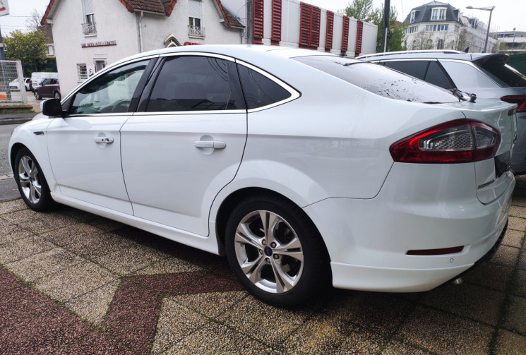 Ford MONDEO  IV Phase 2 / 2.0 TDCi FAP 140 cv / PLATINIUM / SUIVI FORD