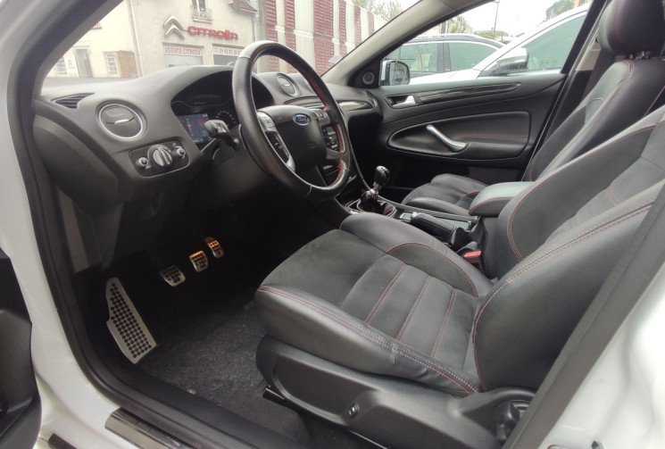 Ford MONDEO  IV Phase 2 / 2.0 TDCi FAP 140 cv / PLATINIUM / SUIVI FORD