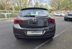 Opel Astra 1.7 CDTI COSMO DISTRI OK