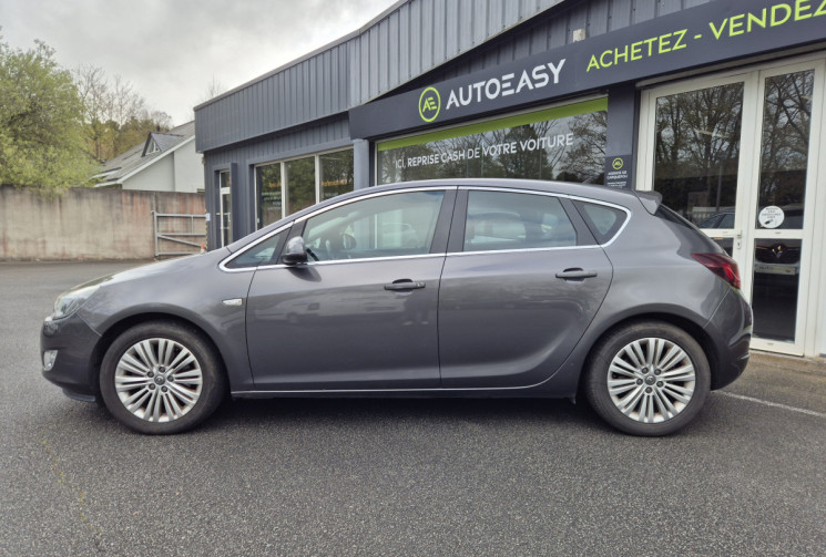 Opel Astra 1.7 CDTI COSMO DISTRI OK